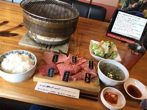 桜咲 On Twitter 炭火焼肉meatmeet山形市 山形牛おすすめ6種盛り焼肉ランチ300g いつもの 🐮 サービス