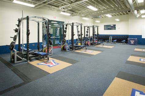 While a smooth floor may look flat and dated in other rooms, in the bathroom it looks classic and expensive. Athletic and Weight Room Flooring - California Rubber ...