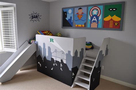 Combination of plaid and cobwebs will surely make a super hero theme this one blends with the room. * Remodelaholic *: Amazing Superhero Boys Room!