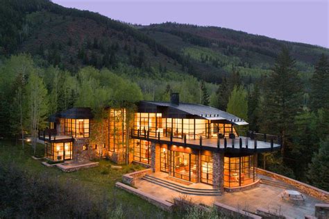 Stunning Houses In The Mountains