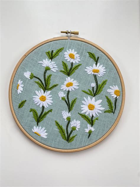 Daisies Pdf Embroidery Pattern Diy Pattern Spring Daisy Etsy