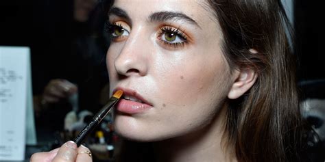 30 Makeup Tips Celebrity Makeup Artists Reveal Beauty