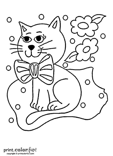It's easy to let your creativity soar. Kitten with a bow - Print Color Fun!