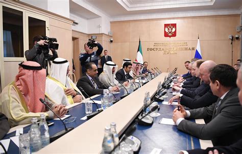 كونا رئيس مجلس الأمة الكويتي يجتمع بموسكو الى رئيس مجلس الدوما بالإنابة