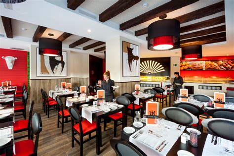 Try The Best Of Spanish Gastronomy At Our Olé Restaurant