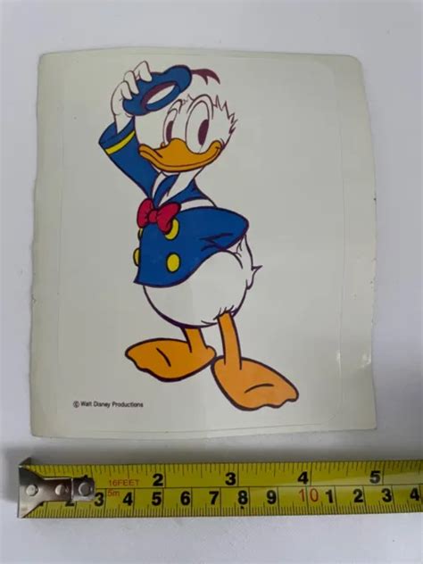 Large Vintage Donald Duck Walt Disney Productions Sticker 45 800