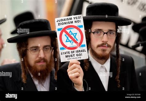 Ultra Orthodoxe Juden Demonstrieren Gegen Israel Vor Dem Un