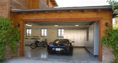 berapa sih idealnya ukuran garasi mobil  rumah