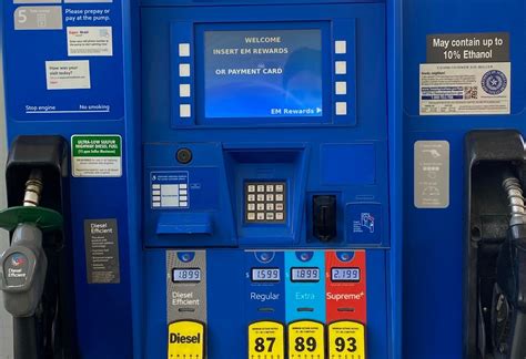 Exxonmobil Rolls Out New Contactless Payment Technology At The Pump F
