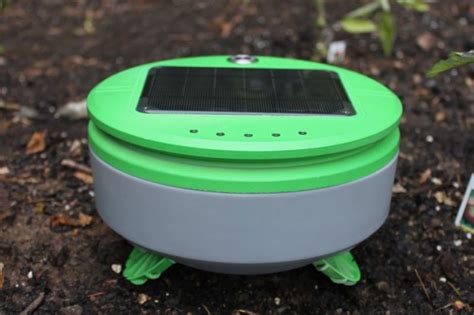 Tertill Solar Powered Weeding Robot For Your Garden