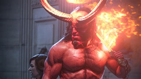 Hellboy David Harbour Acredita Que Hellboy Pode Vencer Thanos Em Uma