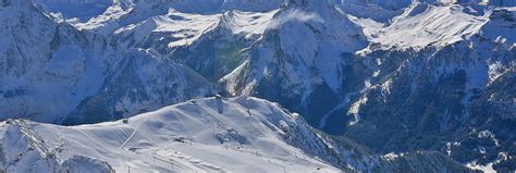 Prenota la vacanza in val di fassa e ricevi in omaggio un fantastico zaino salomon. Tutte le novità delle piste da sci in Val di Fassa Inverno 2014-15 - FassaSkiFassaSki