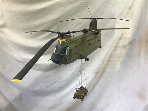 Ch47a Chinook Helicopter Plastic Model Helicopter Kit 135 Scale