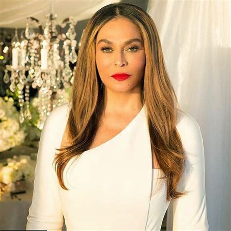 Sip On This Tina Knowles Spills The Tea On Her Nuptials To People Wedding Pics Inside