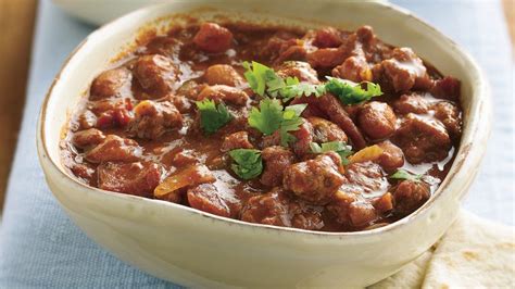 Hearty chili made in the slow cooker is an easy recipe to prepare for cold weeknight dinners. Slow-Cooker Mole Chili recipe from Betty Crocker