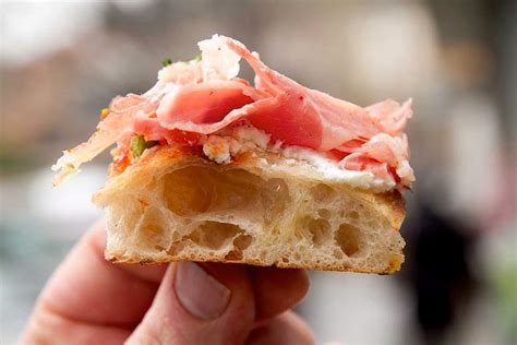 Maybe you would like to learn more about one of these? Pizzerie Roma | Gabriele Bonci: il nuovo Pizzarium | Dissapore