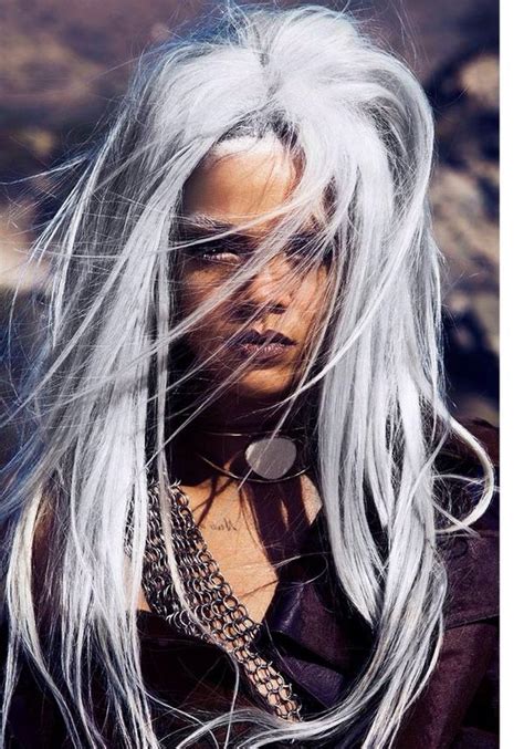 Morgan On Twitter Rihanna Rocking Beautiful Silvergray Hair For