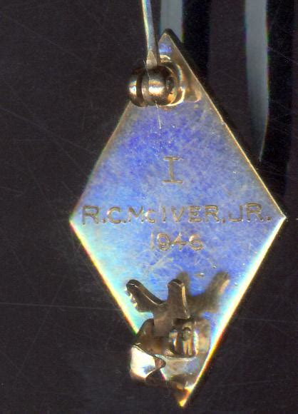 Delta Kappa Epsilon 1946 Frat Pin