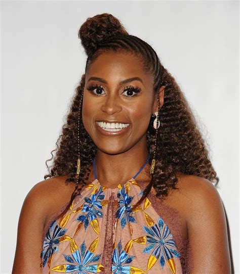 Issa Rae On Self Confidence And Defying The White Standard Of Beauty