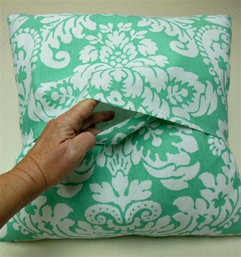 How To Make An Envelope Pillow How To Make An Envelope Sewing Cushions Pillow Covers Tutorial