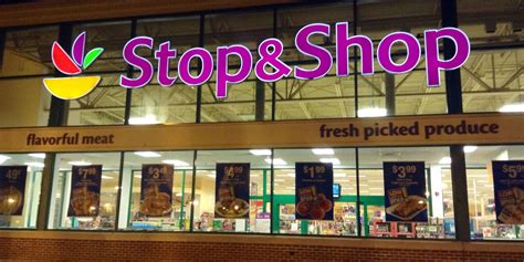 · complete thanksgiving turkey or ham dinner this holiday season, let market basket help you prepare your holiday dinner so that you can spend more time with your loved ones. 8 Things to Know Before Shopping at Stop & Shop—Delish.com