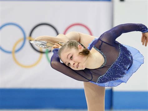 15 Year Old Figure Skater Yulia Lipnitskaya Debuts With Incredible