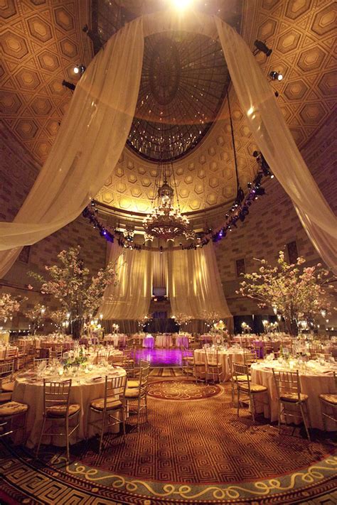 25 Beautiful Wedding Hall Decorations Ideas Wohh Wedding