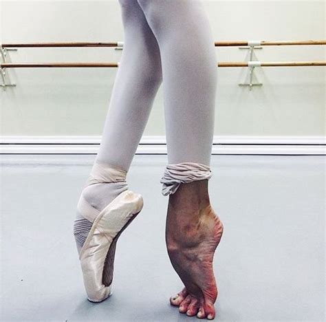 Pin By Amaret Tarbell On Ballet Beauty Ballet Feet Dancers Feet