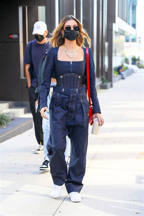 Celebrity Street Style Celebrity Crossbody Bag Hailey Bieber Street