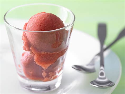 Fast Strawberry Sorbet Recipe Eat Smarter Usa
