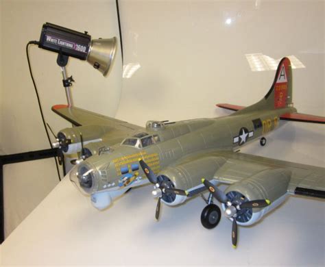Gigantic B 17 Flying Fortress Takes Flight Model Airplane 44 OFF