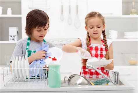 Kids And Housework Chores Create Responsible Children