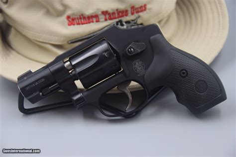 Sandw Model 351c Airlite 22 Magnum Revolver
