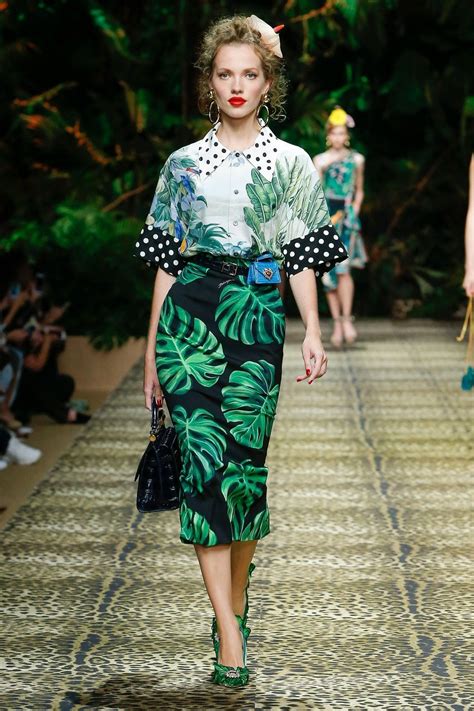 Dolce And Gabbana Springsummer 2020 Dg Sicilian Jungle Womens Fashion