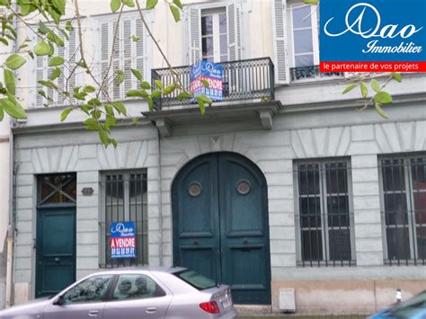 vente A vendre en hyper centre de Troyes immeuble à usage d'habitation ...
