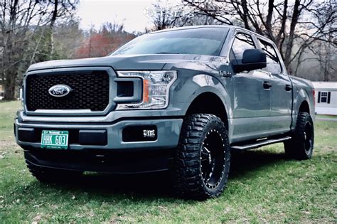 After installing a leveling kit or doing any other suspension modification, your first trip should be towards the how to install ball joints mjb1032, johnbenoit09 clunking and steering troubles getting you down? 2019 Ford F-150 Moto Metal Mo986 2 inch level Leveling Kit ...