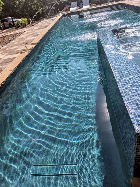 Gorgeous Glass Tile 360 Spillover Spa And Lap Pool Classique