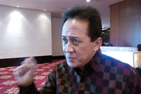 Dalam istilah industri berasal dari bahasa latin industria yang berarti tenaga kerja. Menyadari Peran Negara dalam Industri Kreatif - Kompas.com