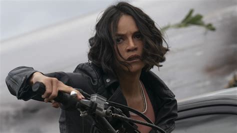 Michelle Rodriguez Gets Her Own Fast And Furious Spinoff Letty
