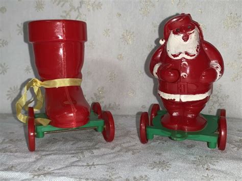 Rosbro Vintage Christmas Pull Toy Candy Containers Santa And Boot On Carts Antique Price