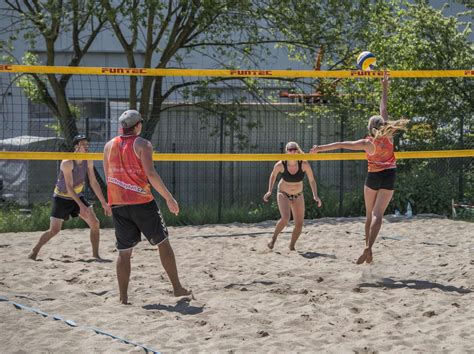 Beachvolleyball Hvv B Frauen M Nner Mix Turnier Volleyball