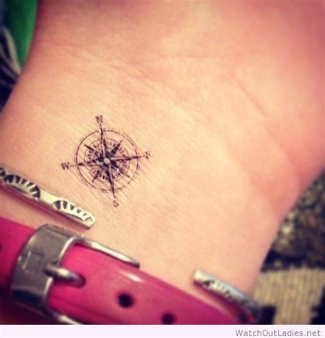 Compass Tattoo Small Ankle Foto Kolekcija