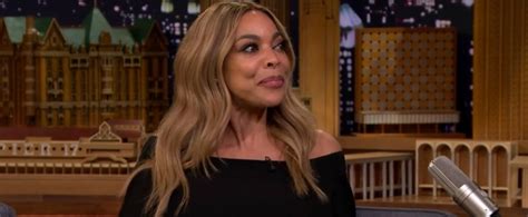 Video Wendy Williams Spills The Tea Even While Announcing Little