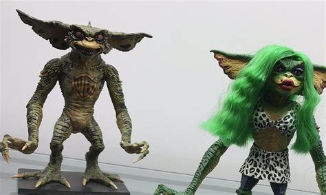 Neca Gremlins 2 The New Batch Ultimate Brain Gremlin Action Figure Collectible Town