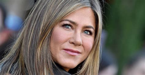 Jennifer aniston is a famous actress, a business lady, a producer and simply a beautiful modern woman. Jennifer Aniston Is Sick Of People Commenting On Her Age | Glamour UK