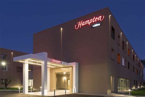 Hampton By Hilton Rome East Au92 2021 Prices And Reviews Italy