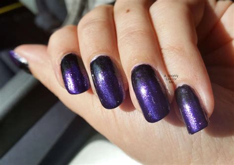 Purple And Black Gradient Nails A Simple Halloween Nail Art Look