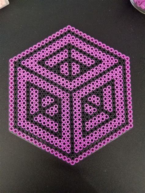 Optical Illusion Cube Perler Bead