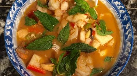 Ladle the soup, fish cakes, fish balls and prawns onto the. Spicy Fish Soup Recipe - Allrecipes.com