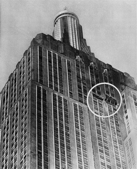 1945 Plane Crash Into Empire State Building Tucson History And